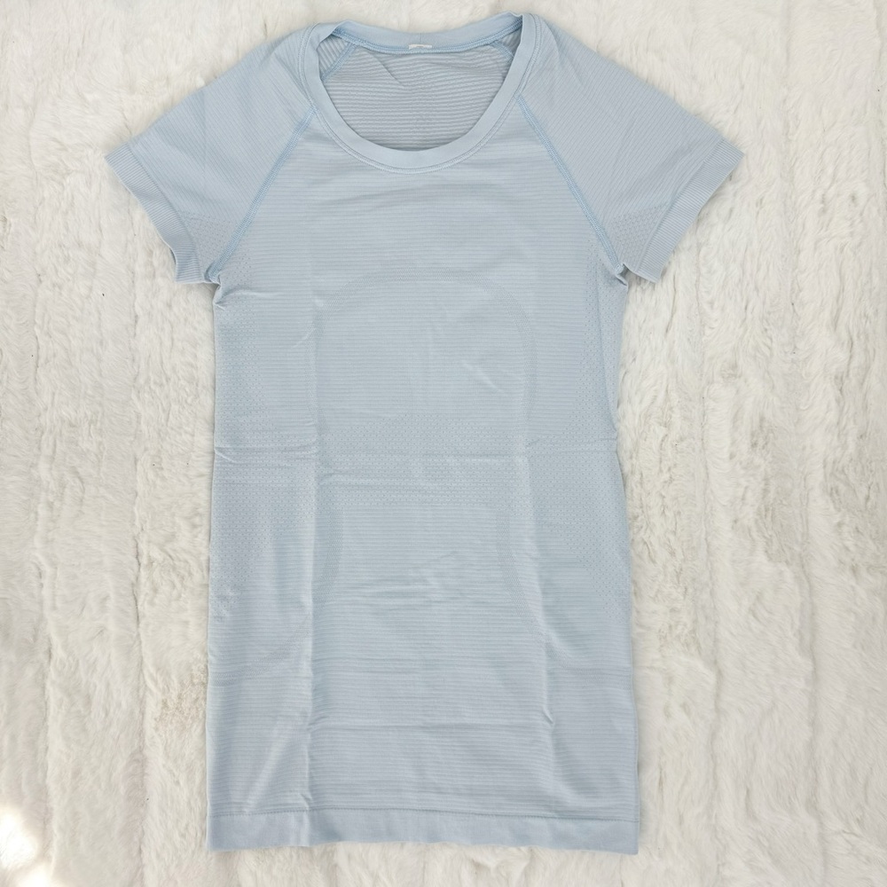 Lululemon swiftly tech light blue